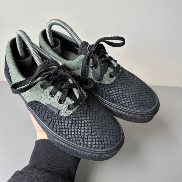 Harry Potter Black Green Slytherin Vans Era Snake Shoe - Picture 6 of 8